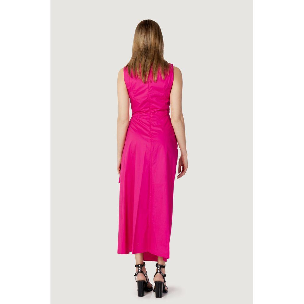 Back view of a women's long pink cotton dress by Sandro Ferrone, perfect for spring/summer, featuring a sleeveless design.