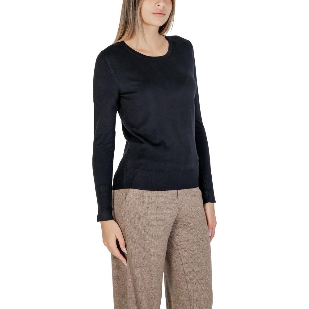 Street One black viscose women's knitwear top, fall/winter fashion, 75% viscose, 25% polyamide, long sleeves.