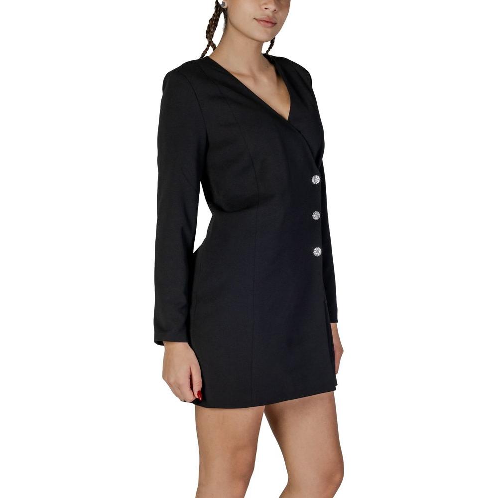 Women's black polyester short dress with long sleeves and buttons, perfect for fall/winter. 95% polyester, 5% elastane.