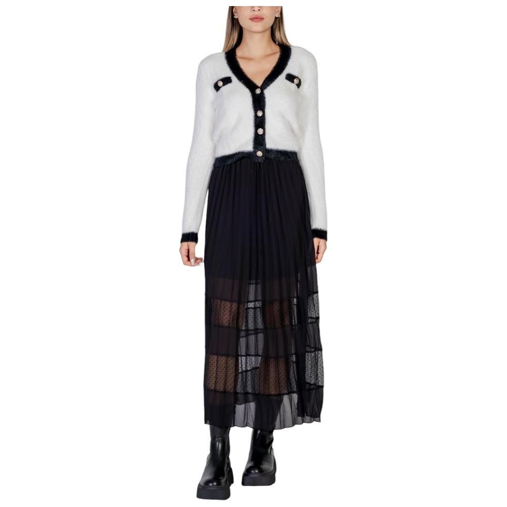 Alt Tag: Morgan De Toi black polyester skirt for women, fall/winter collection, featuring 55% polyester and 45% recycled polyester.