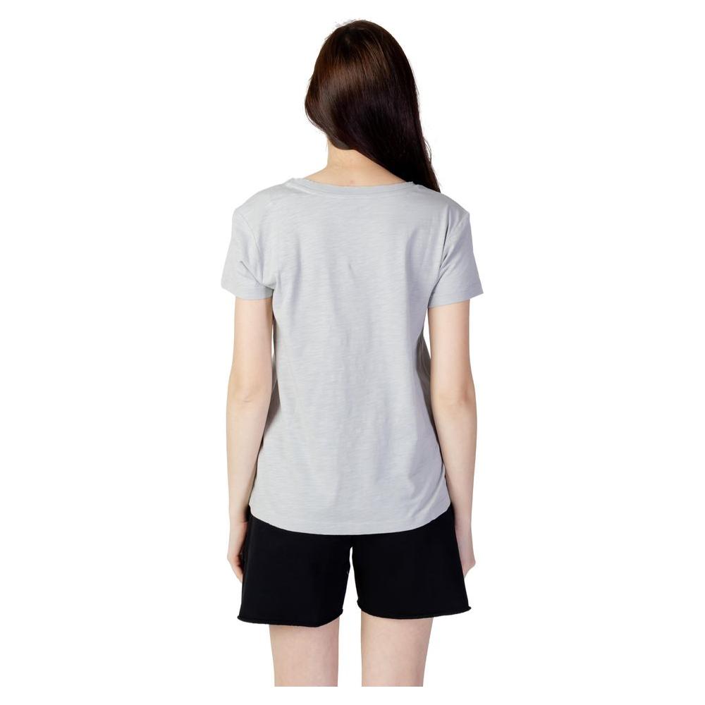 Back view of women’s Blauer gray cotton T-shirt, part of the spring/summer collection. Ideal casual top for comfort and style.
