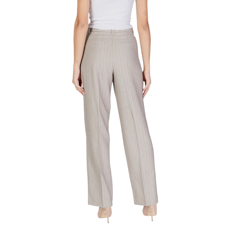 Back view of Vero Moda Gray Polyester Pant for women, fall/winter collection, featuring polyester-viscose-elastane blend fabric.