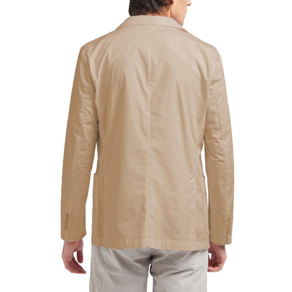 Front view with bag zipped and handles upright.