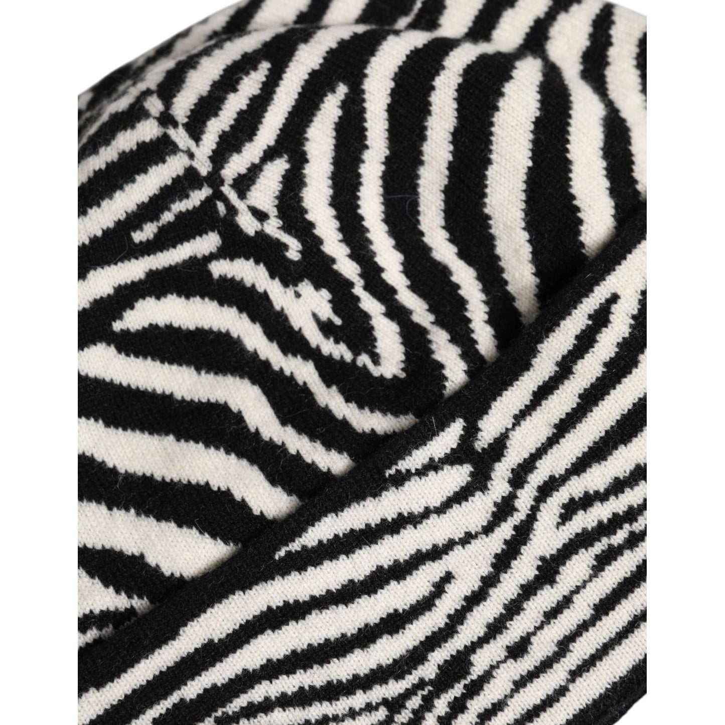 Dolce & Gabbana Black White Zebra Knitted Winter Beanie Hat