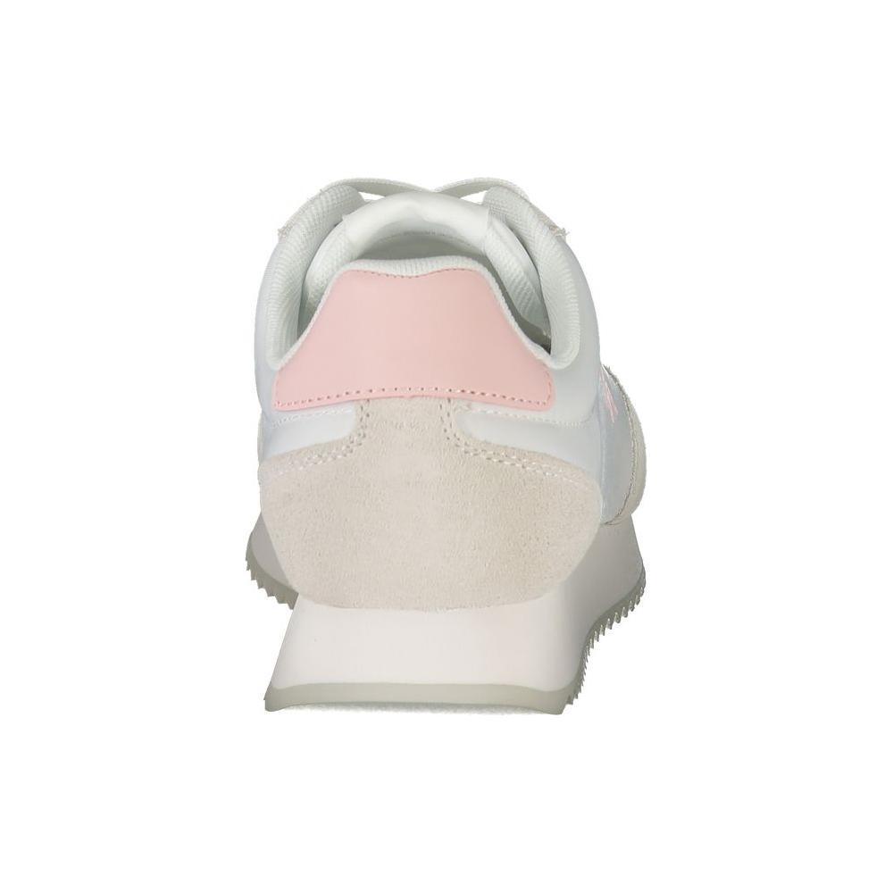 Front view with bag zipped and handles upright.