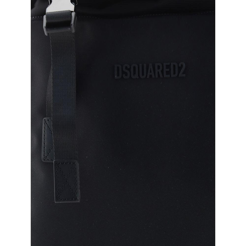 Front view with bag zipped and handles upright.