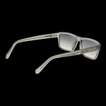 GUESS MOD. GU00085 5593P gent sunglasses with transparent frame and gradient lenses, side view against black background