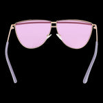 Alt Tag: GUESS MOD. GU7852 6332Y Lady sunglasses with pink lenses and gold frame on black background