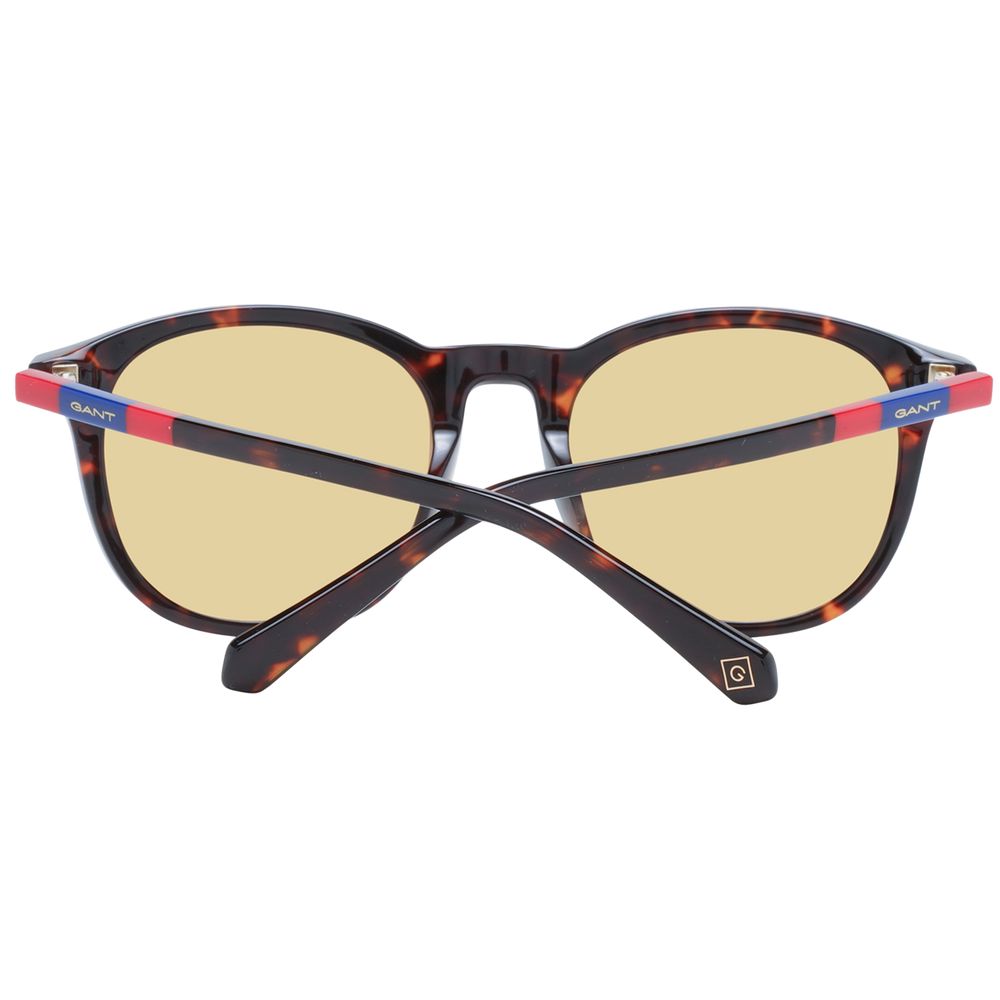Gant Brown Unisex Sunglass with brown plastic frame and full-rim brown lenses, includes branded case for stylish UVA & UVB protection.