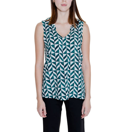 Street One Green Viscose Tank Top for women, spring/summer collection, 100% viscose, stylish geometric pattern.