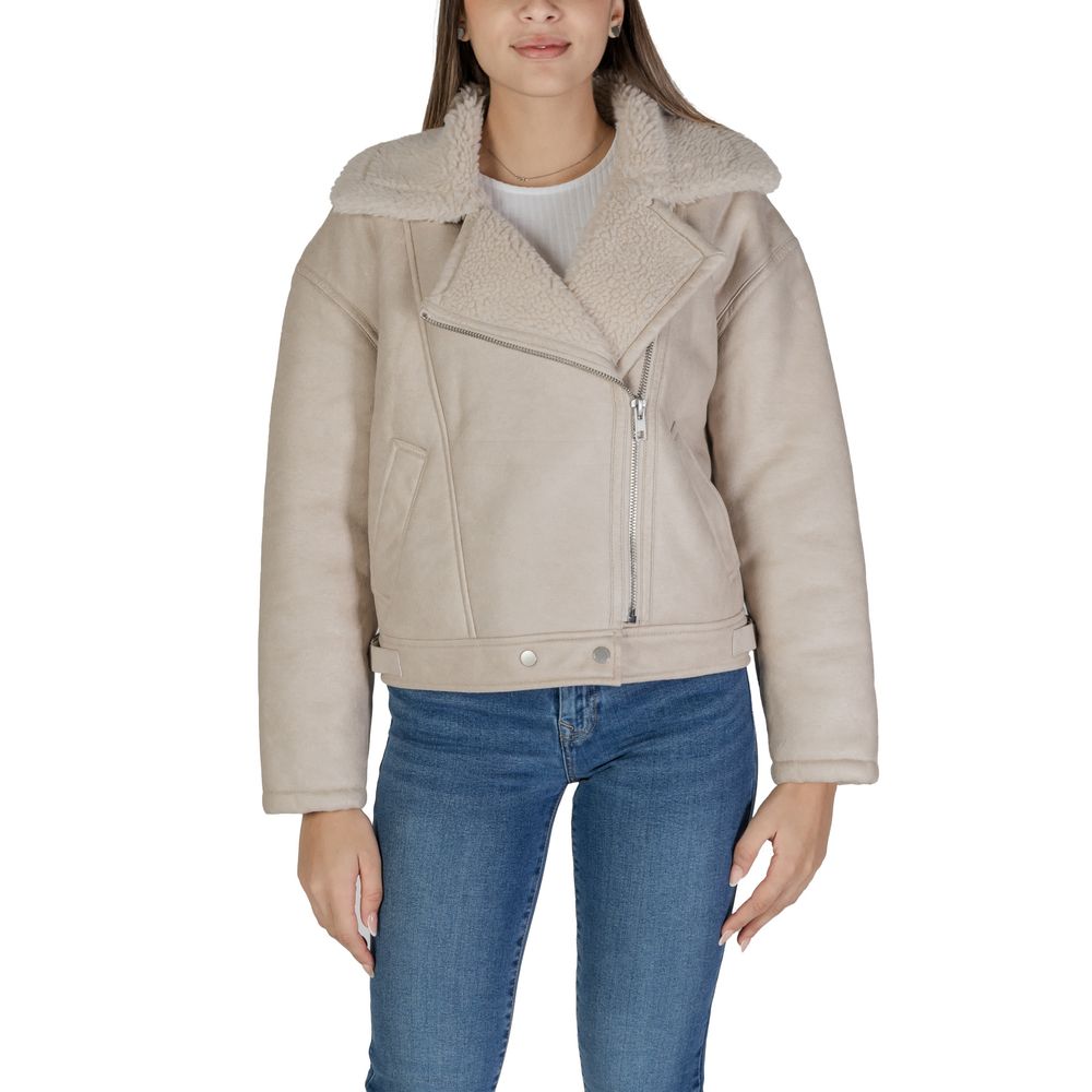 Vila Clothes Beige Artificial Leather Jackets & Coat with shearling-effect collar, classic biker style zipper, worn by a model in casual attire.